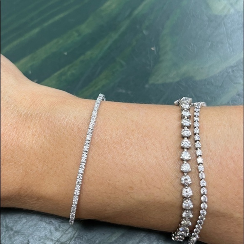 10K White Gold Diamond Tennis Bracelet 1Ct Diamond 7” inches